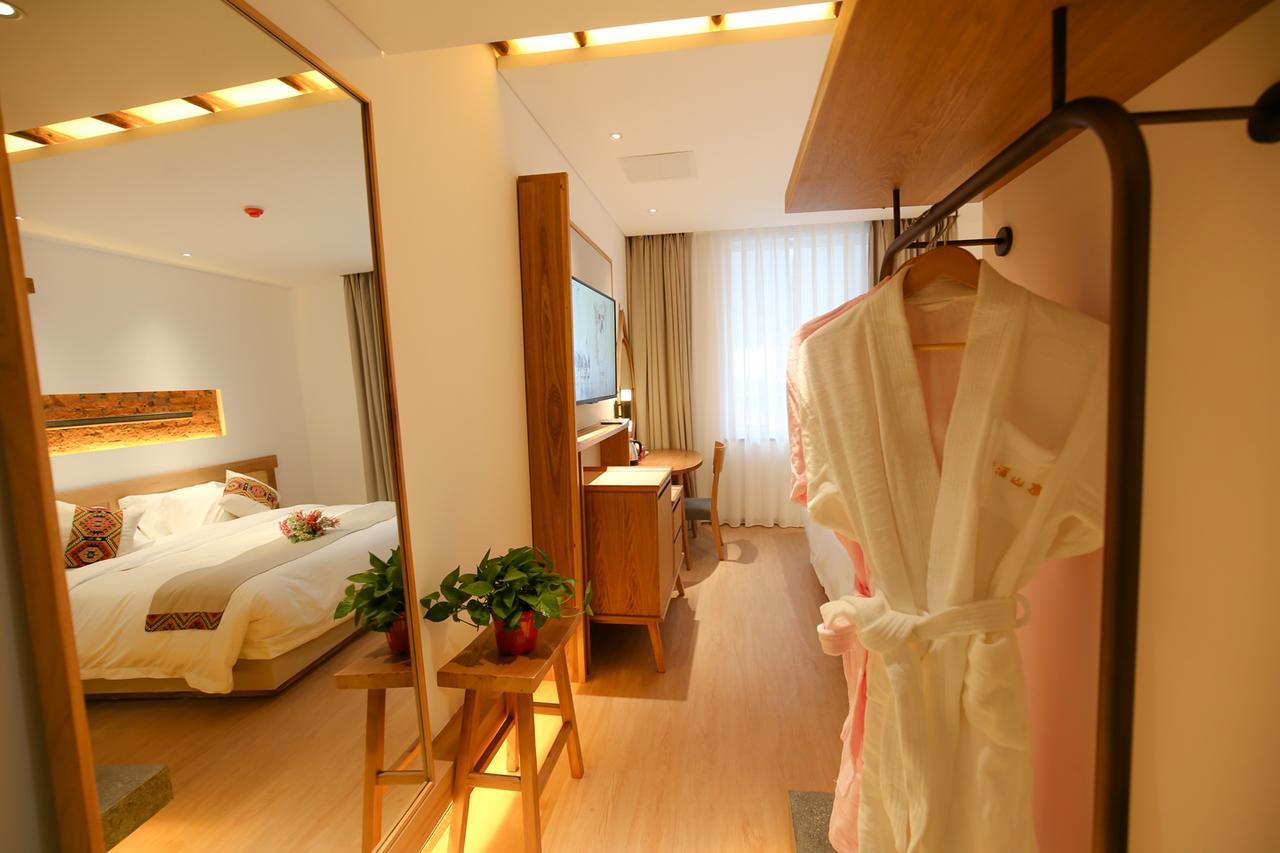 SuoXiShanJu Light luxury Resort Hotel Zhangjiajie Extérieur photo