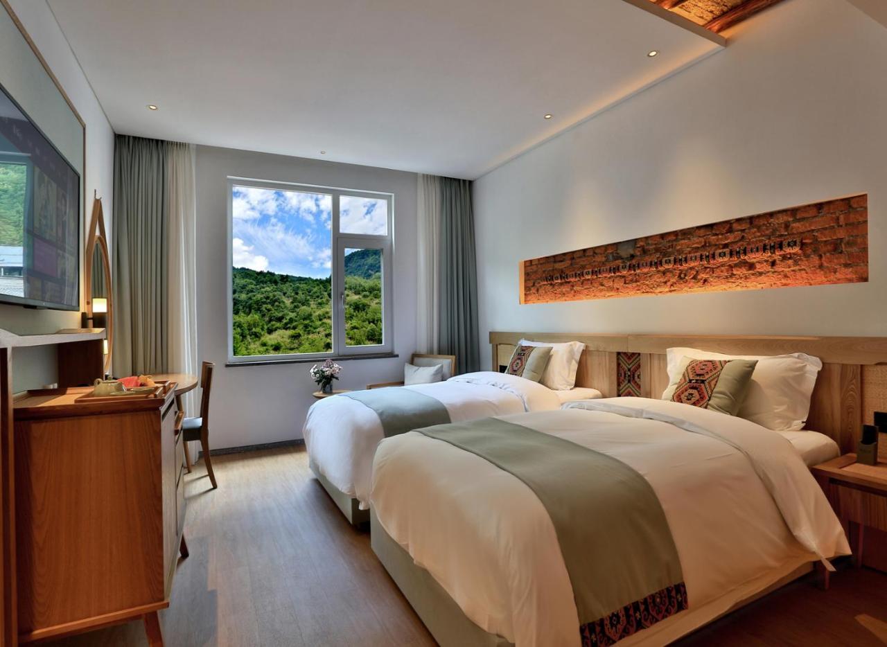 SuoXiShanJu Light luxury Resort Hotel Zhangjiajie Extérieur photo